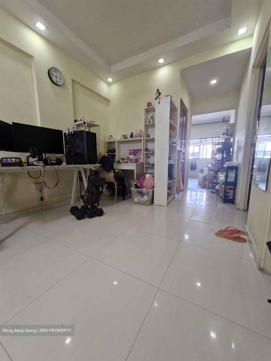 Blk 211 Kovan City (Hougang), HDB 3 Rooms #586148781